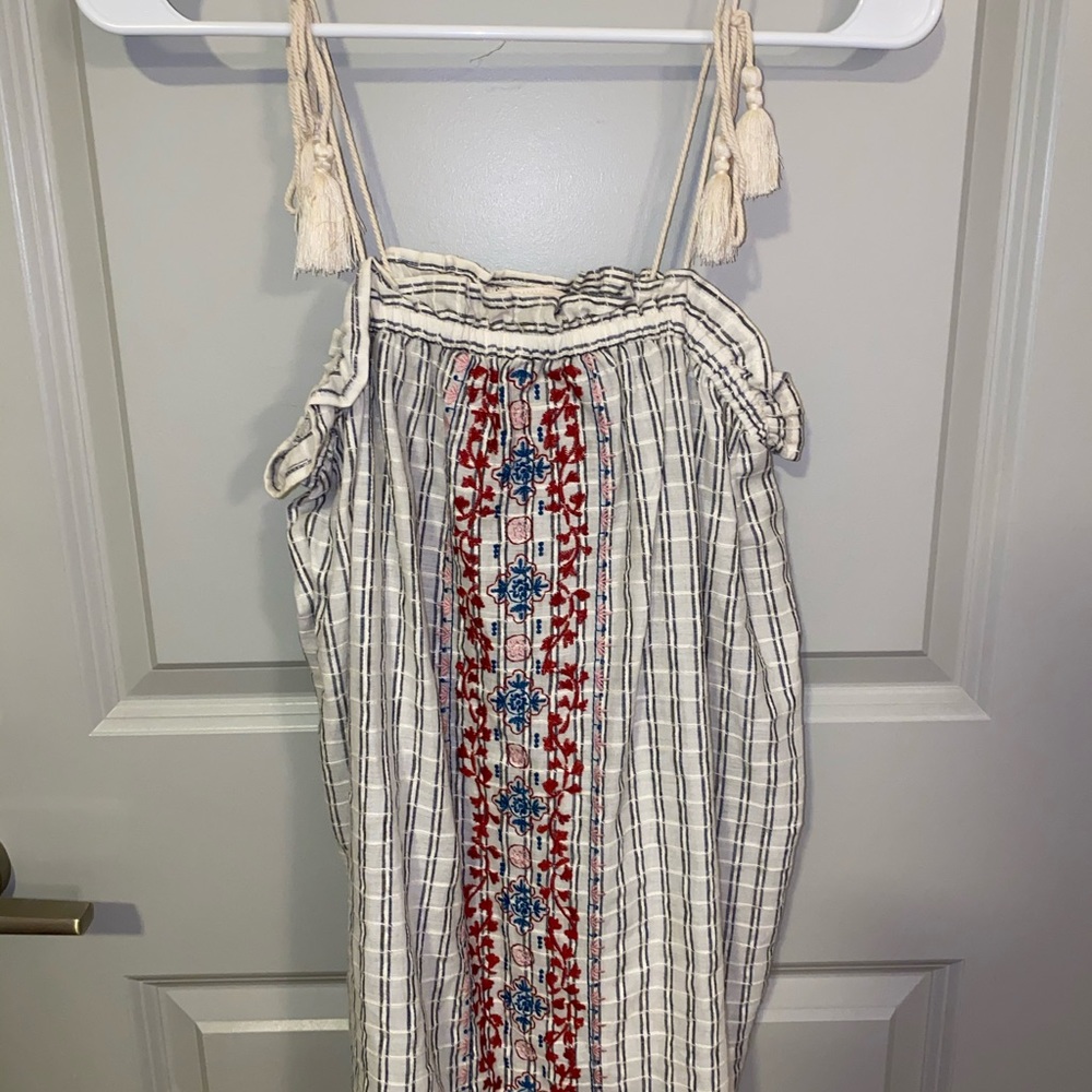 Universal thread tank top